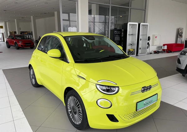 Fiat 500 cena 154500 przebieg: 1, rok produkcji 2024 z Tarnów małe 79